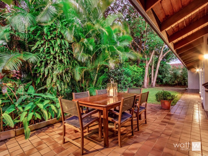21 Hutton Road, Aspley QLD 4034
