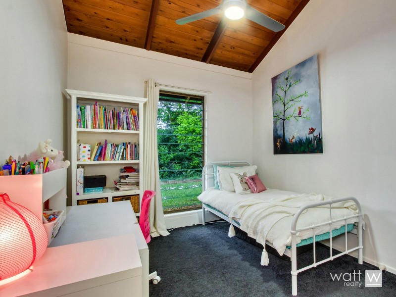 21 Hutton Road, Aspley QLD 4034
