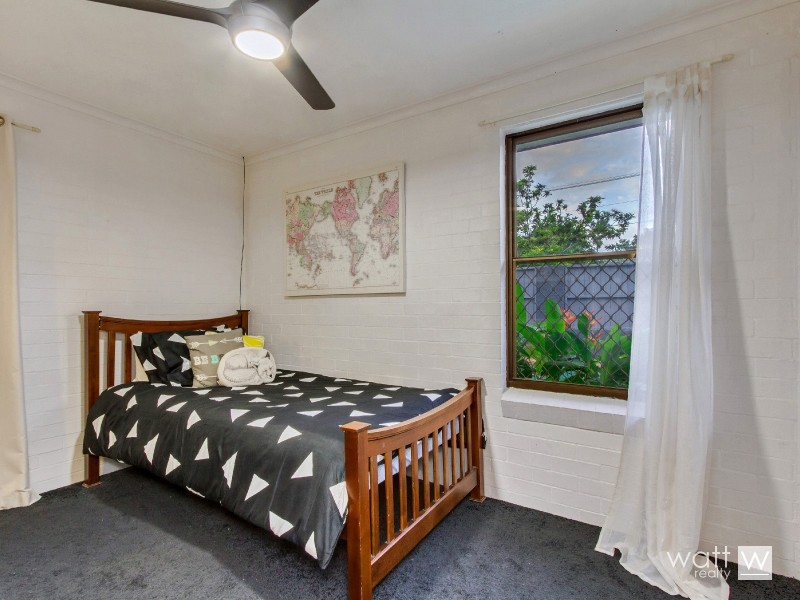 21 Hutton Road, Aspley QLD 4034