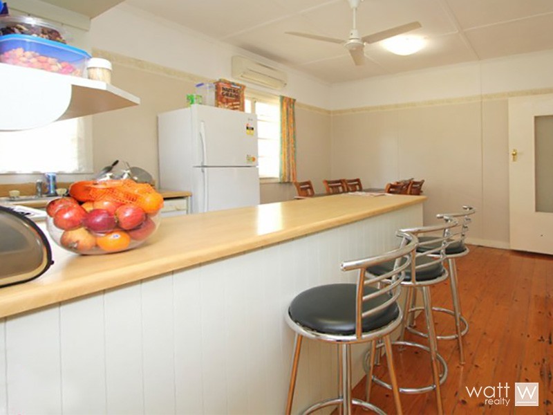 83 Pechey Street, Chermside QLD 4032