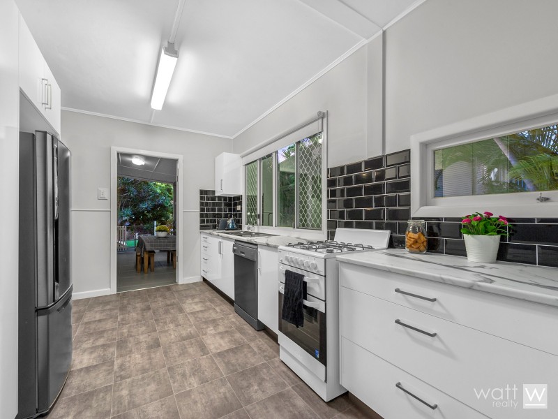 15 Summerfield Street, Aspley QLD 4034