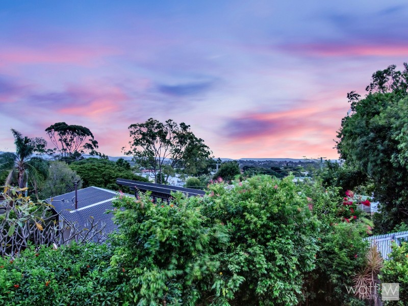 7 Chartwell Street, Aspley QLD 4034