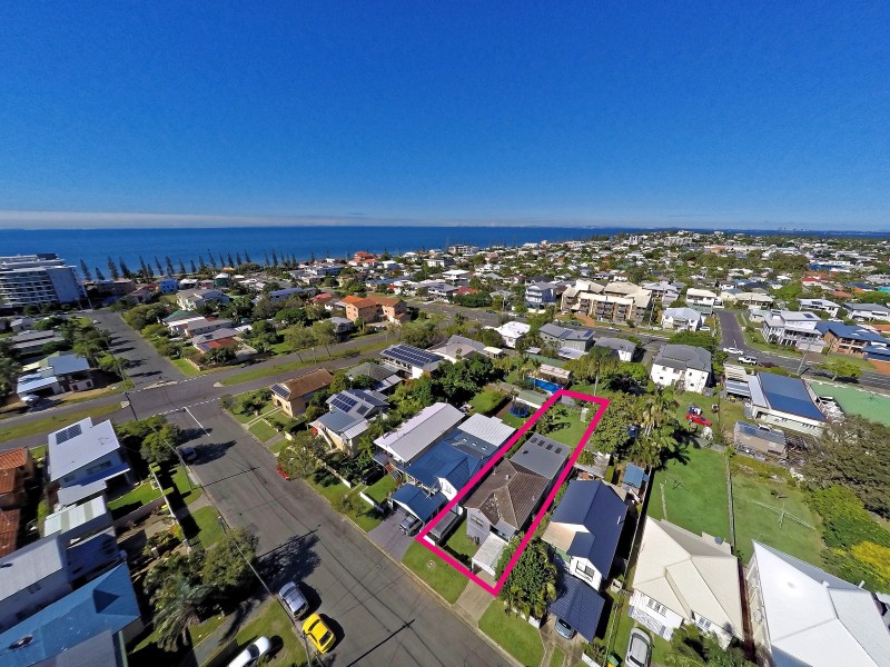 21 Greenup Street, Redcliffe QLD 4020