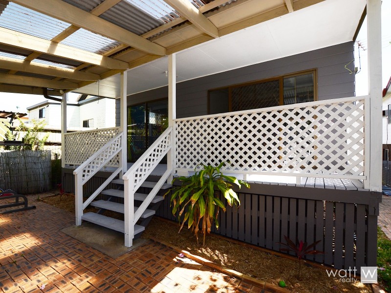 21 Greenup Street, Redcliffe QLD 4020