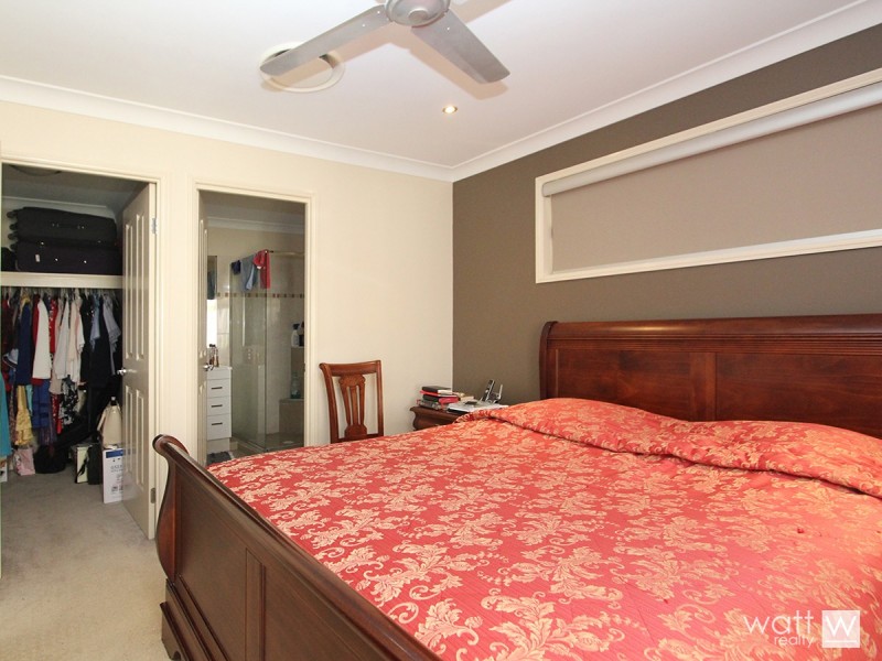 9 Hillside Circuit, Chermside West QLD 4032