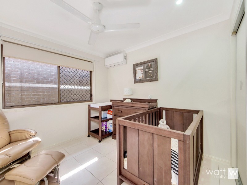 22 Watarrka Avenue, Fitzgibbon QLD 4018