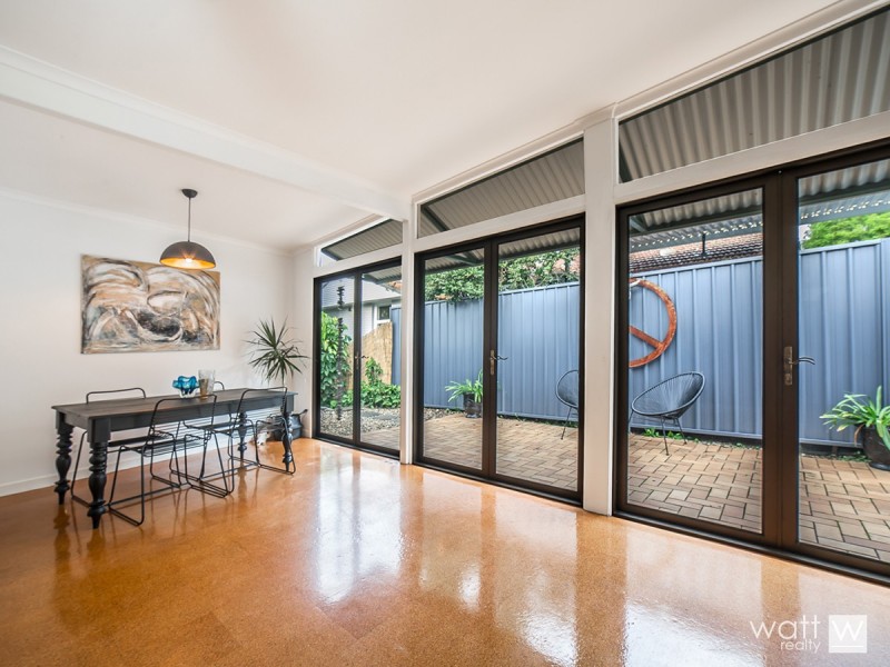 2 Chartwell Street, Aspley QLD 4034