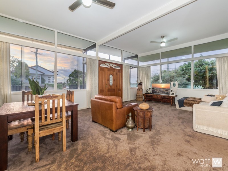 2 Chartwell Street, Aspley QLD 4034