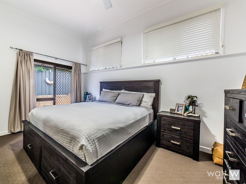 2 Chartwell Street, Aspley QLD 4034