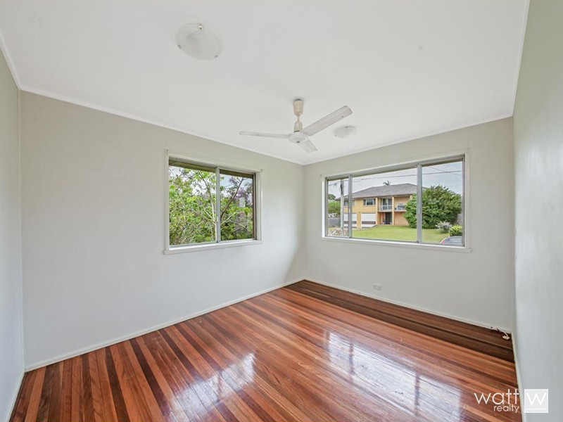 11 Leeside Street, Aspley QLD 4034