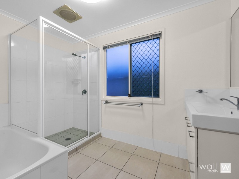 67 Seaview Street, Brighton QLD 4017
