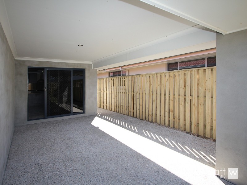 9 Ravenbourne Street, Fitzgibbon QLD 4018