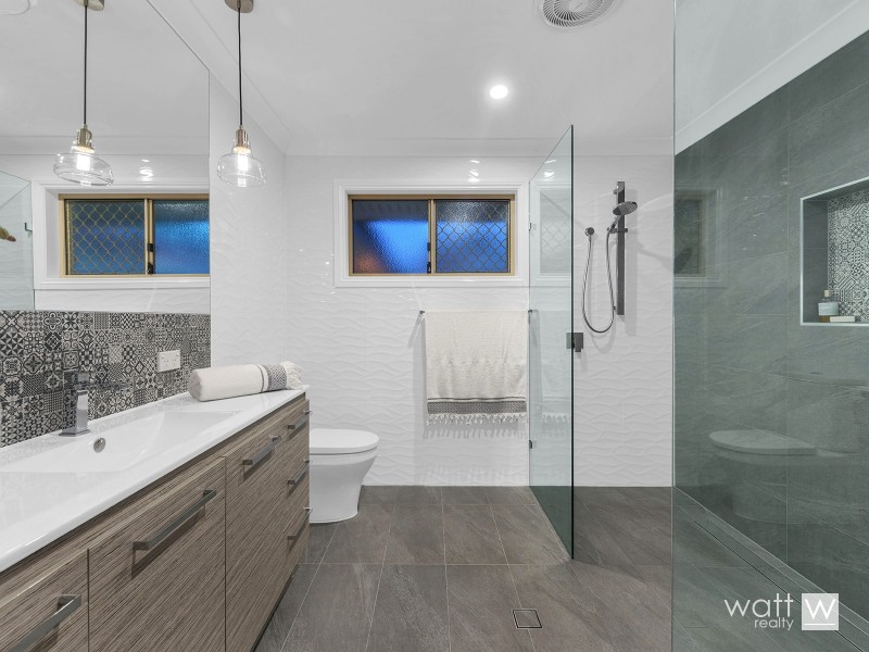 62 Dorville Road, Carseldine QLD 4034