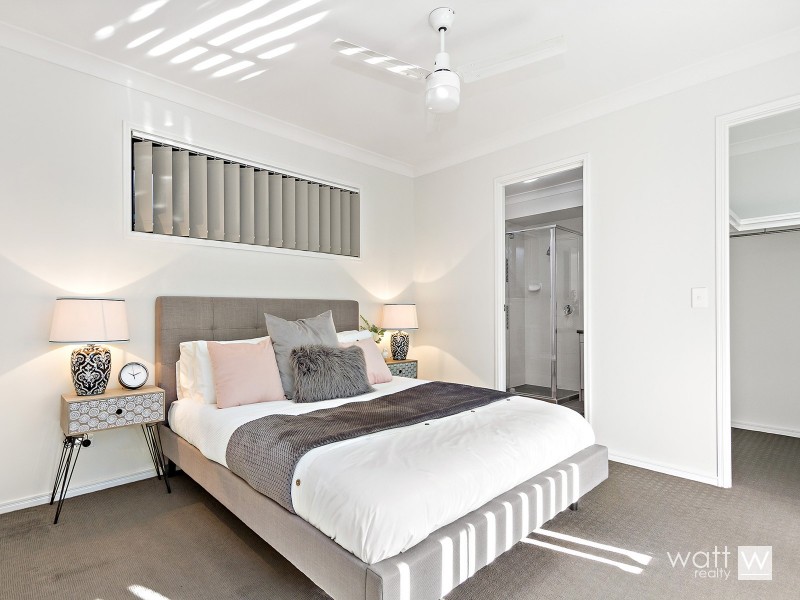 5 Brockman Court, Fitzgibbon QLD 4018