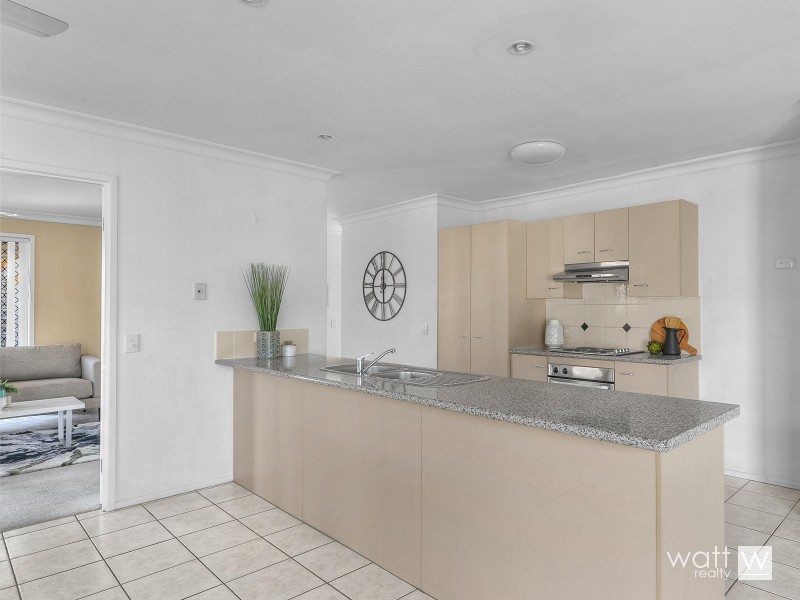 17 Oaktree Place, Bracken Ridge QLD 4017