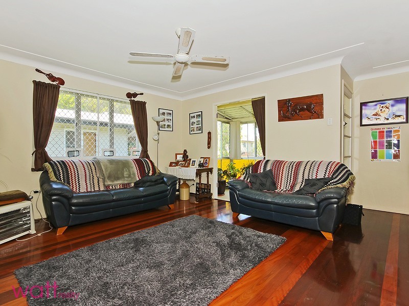 54 Watcombe Street, Wavell Heights QLD 4012