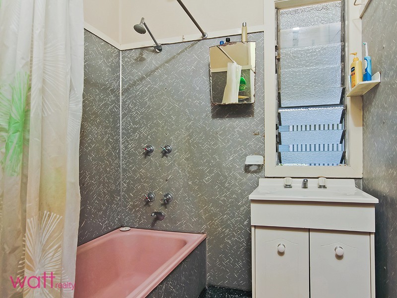 54 Watcombe Street, Wavell Heights QLD 4012