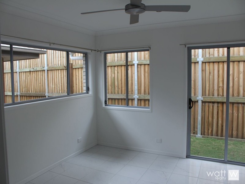 28 Watarrka Avenue, Fitzgibbon QLD 4018