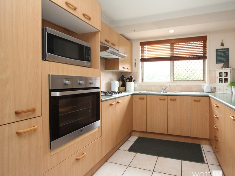 11 Chevrotain Place, Chermside West QLD 4032