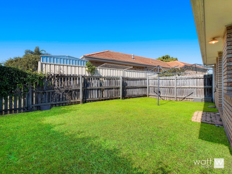 8 Camphor Laurel Close, Fitzgibbon QLD 4018