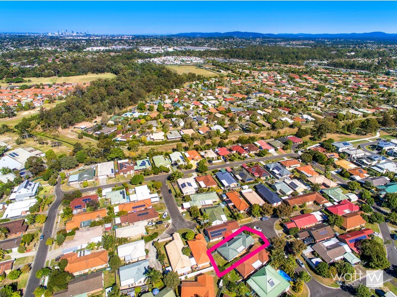 8 Camphor Laurel Close, Fitzgibbon QLD 4018