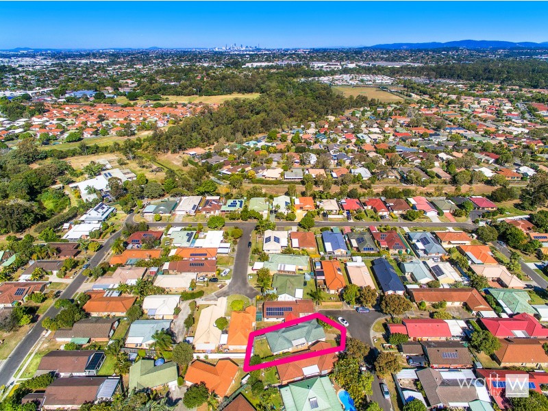 8 Camphor Laurel Close, Fitzgibbon QLD 4018