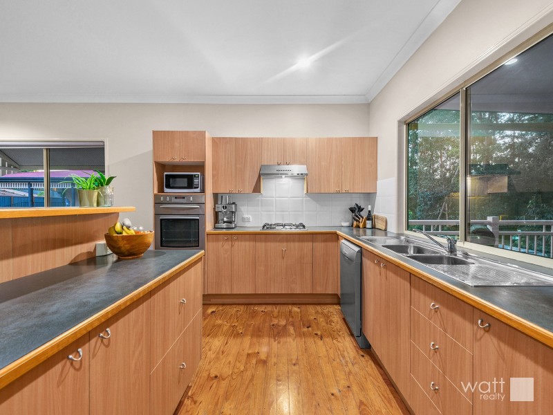 22 Ophelia Crescent, Eatons Hill QLD 4037
