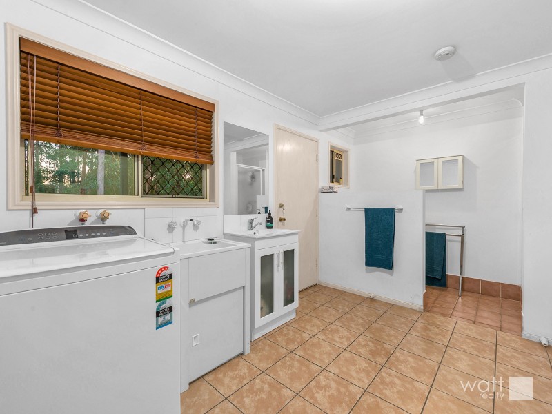 22 Ophelia Crescent, Eatons Hill QLD 4037