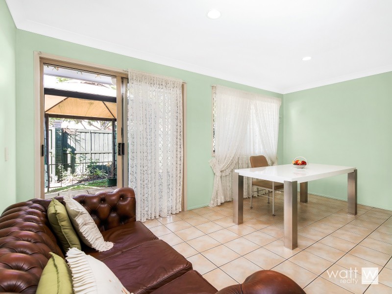 3/9 Lavender Place, Fitzgibbon QLD 4018