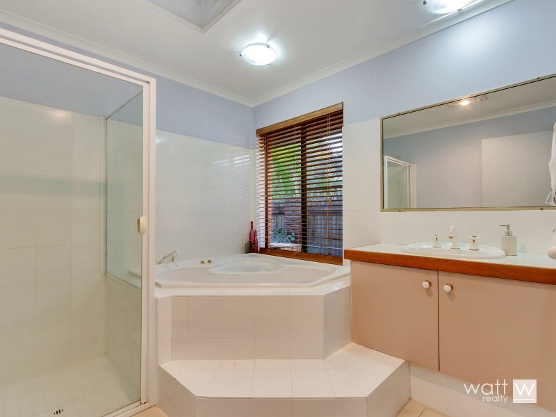 54 Hackman Street, Mcdowall QLD 4053