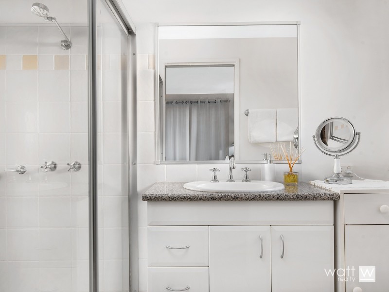 17 Regent Close, Taigum QLD 4018