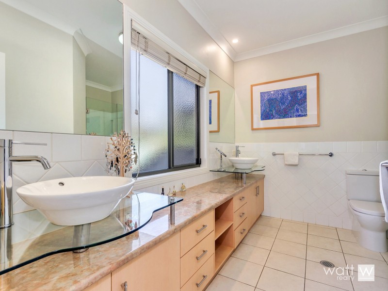 48 Bellevue Terrace, Clayfield QLD 4011