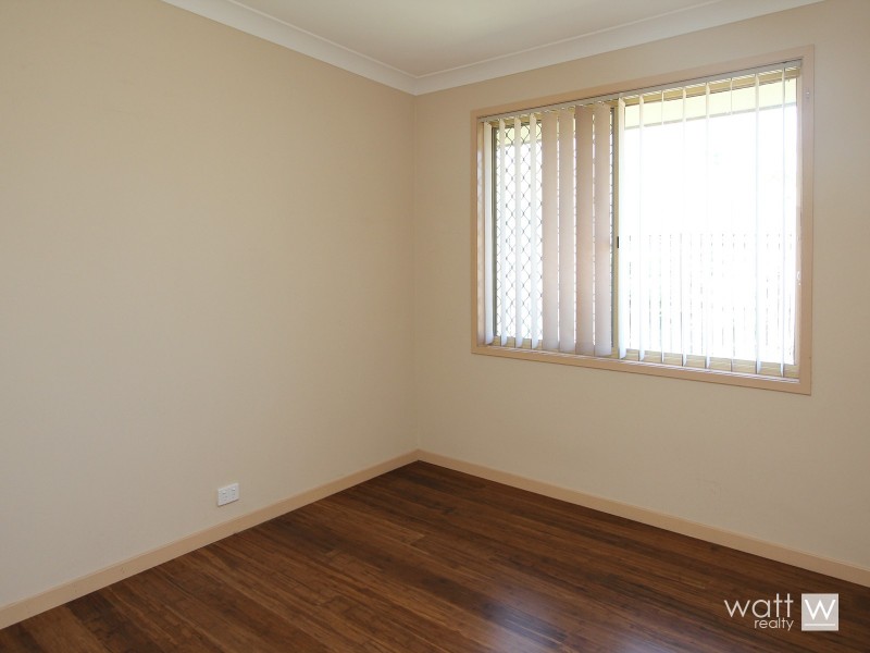 8 Rose Crescent, Fitzgibbon QLD 4018
