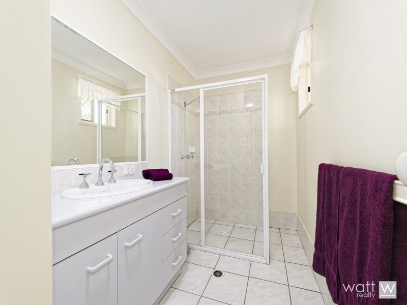 14 Garney Street, Redcliffe QLD 4020
