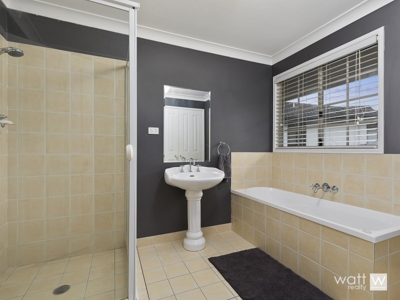 18 Dannenberg Street, Carseldine QLD 4034