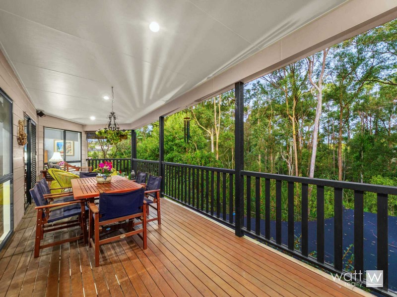 176 Saraband Drive, Eatons Hill QLD 4037