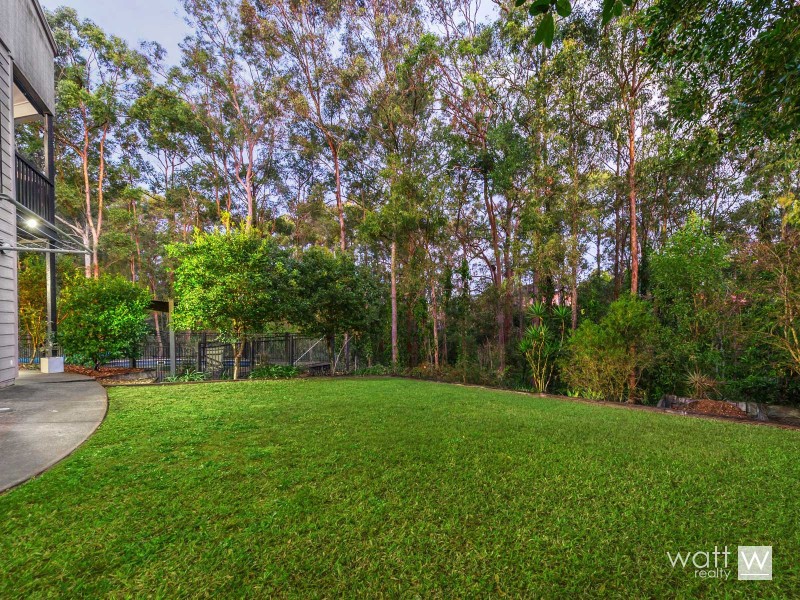 176 Saraband Drive, Eatons Hill QLD 4037