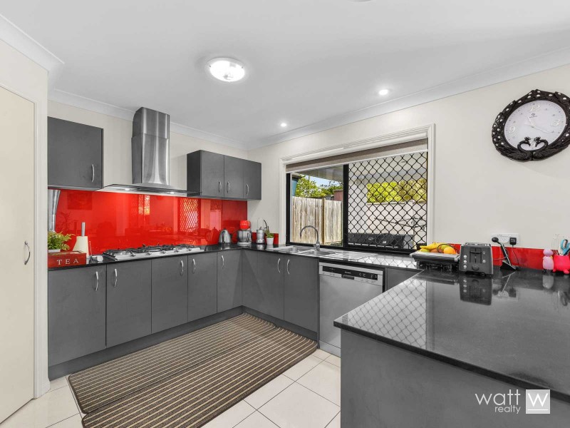 27 Sedgemoor Street, Carseldine QLD 4034