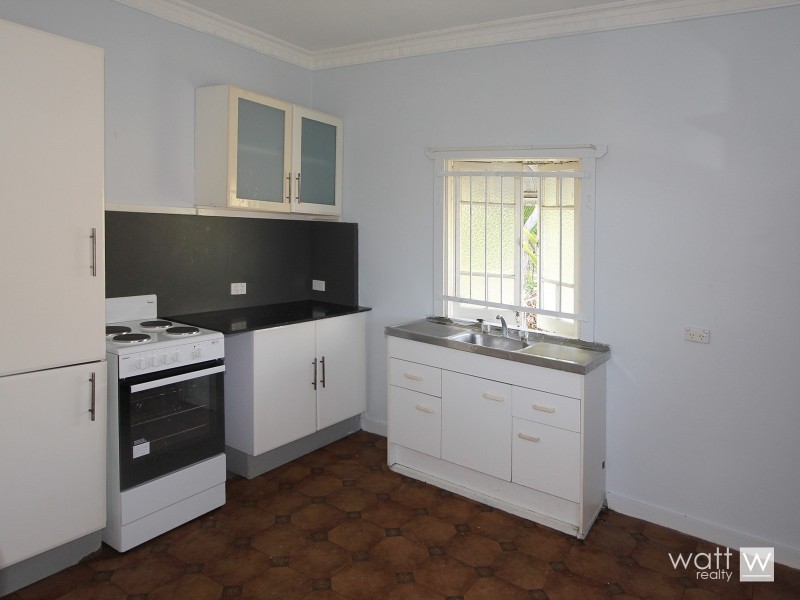 29 Hilltop Avenue, Chermside QLD 4032