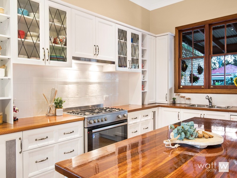 55 Clayton Street, Sandgate QLD 4017