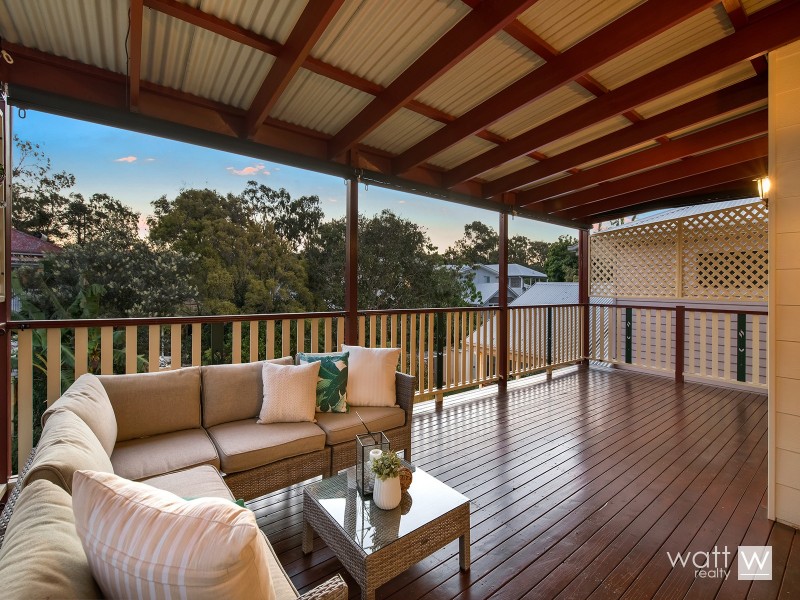 55 Clayton Street, Sandgate QLD 4017