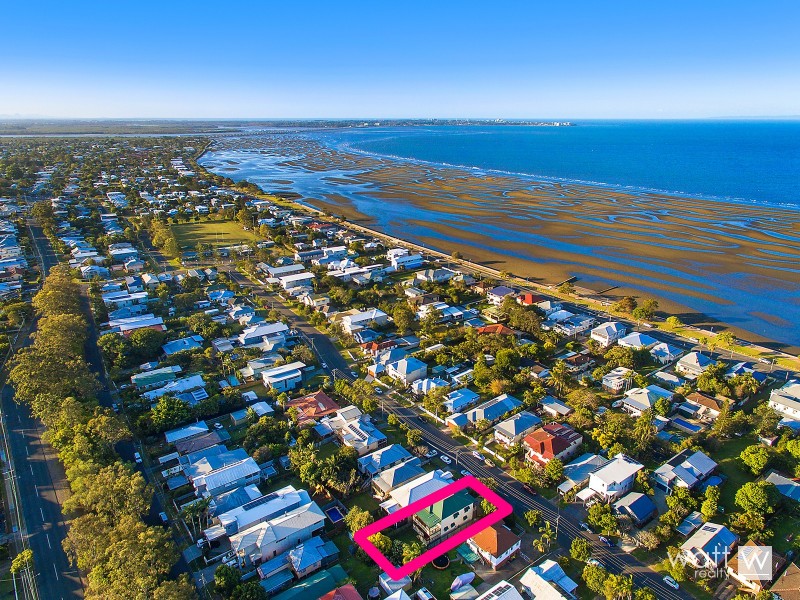 55 Clayton Street, Sandgate QLD 4017