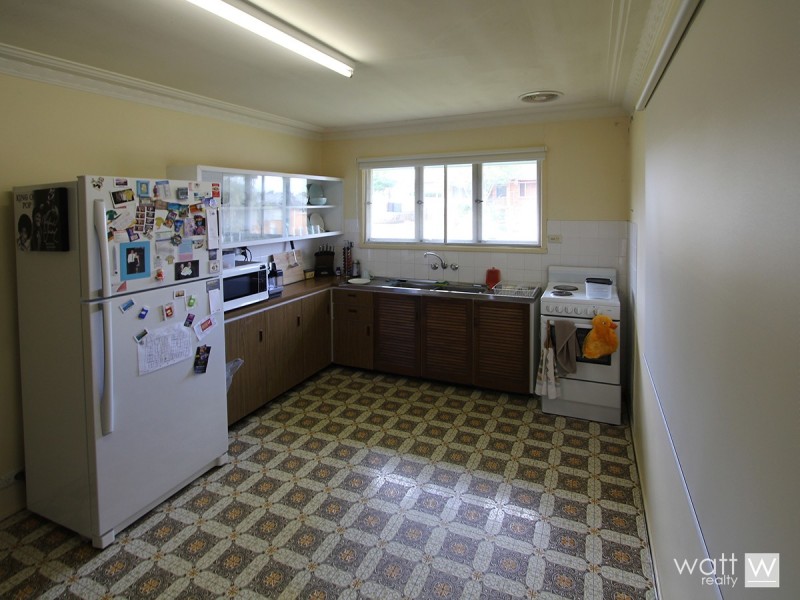 10 Safari Street, Chermside West QLD 4032