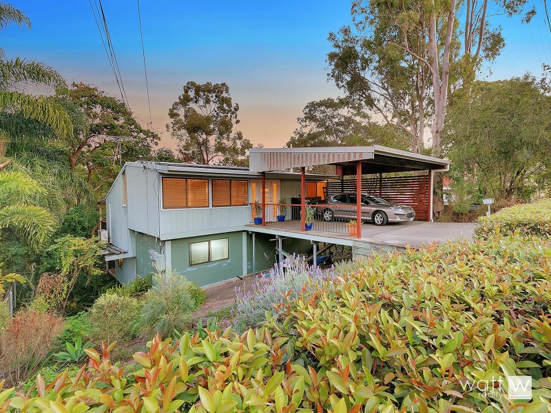 908 South Pine Road, Everton Park QLD 4053