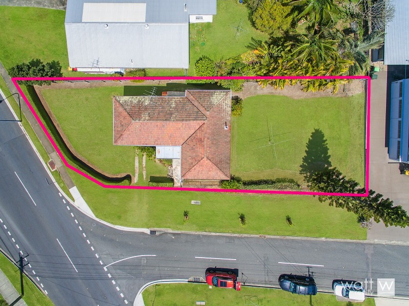 2 Hoskins Street, Sandgate QLD 4017