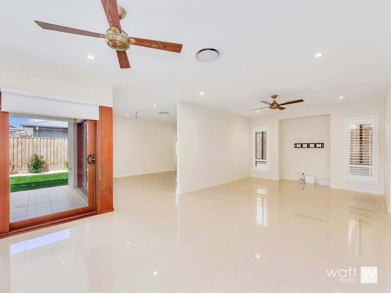 6 Sorbello Street, Bridgeman Downs QLD 4035