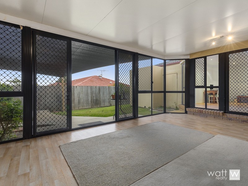 8 Johnston Place, Bracken Ridge QLD 4017