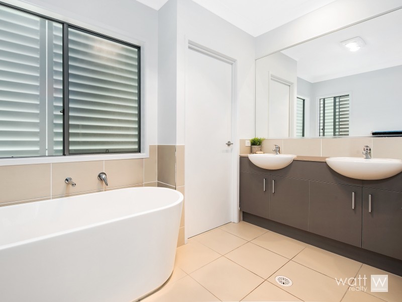 84 Tasman Boulevard, Fitzgibbon QLD 4018