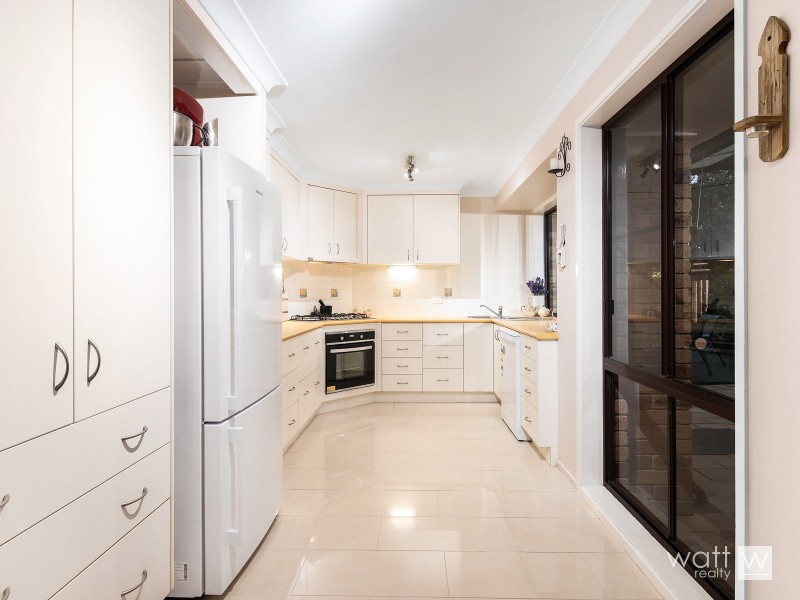 3 Somers Street, Cashmere QLD 4500