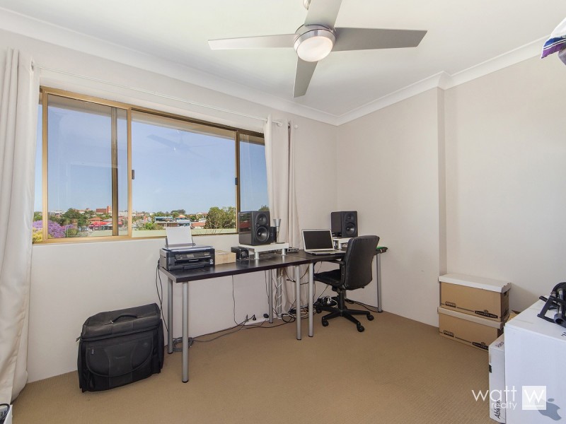4/32 Kuran Street, Chermside QLD 4032
